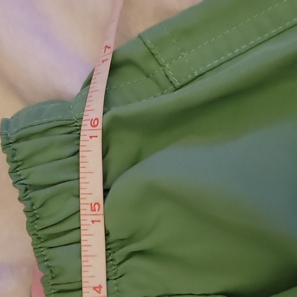 Women's Shorts By Life Is Good Ize Medium. - Picture 7 of 10
